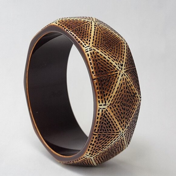 GEOMETRIC Print Wooden Bangle - Picture 1 of 7
